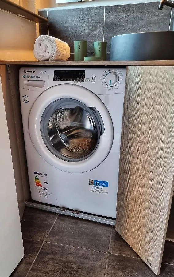 Rest And View Apartment 베르카나 0*,  이탈리아